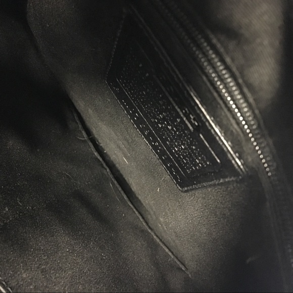 Coach cc crossover purse - Picture 3 of 3